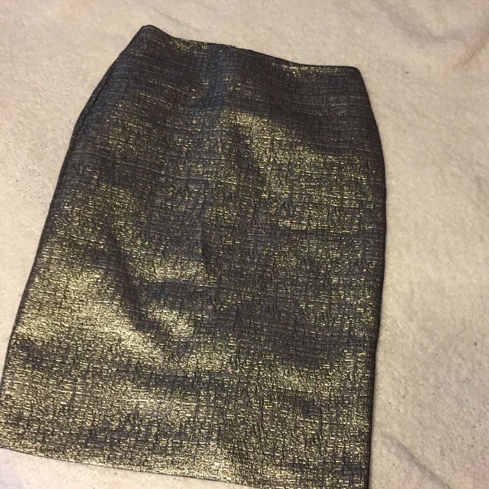 NY&C. Gold Metallic Skirt